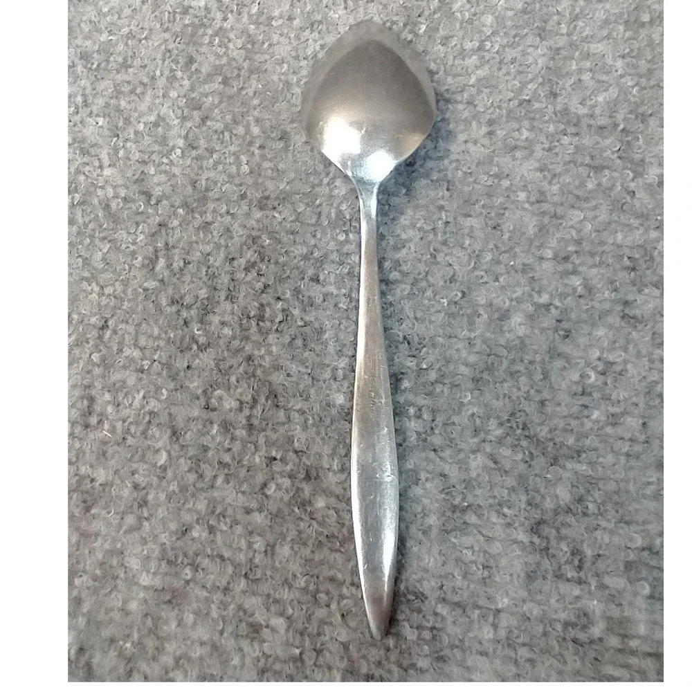 Ekco Eterna Santiago Tablespoon Stainless‎ Steel Floral Rose Pattern 6 Inch